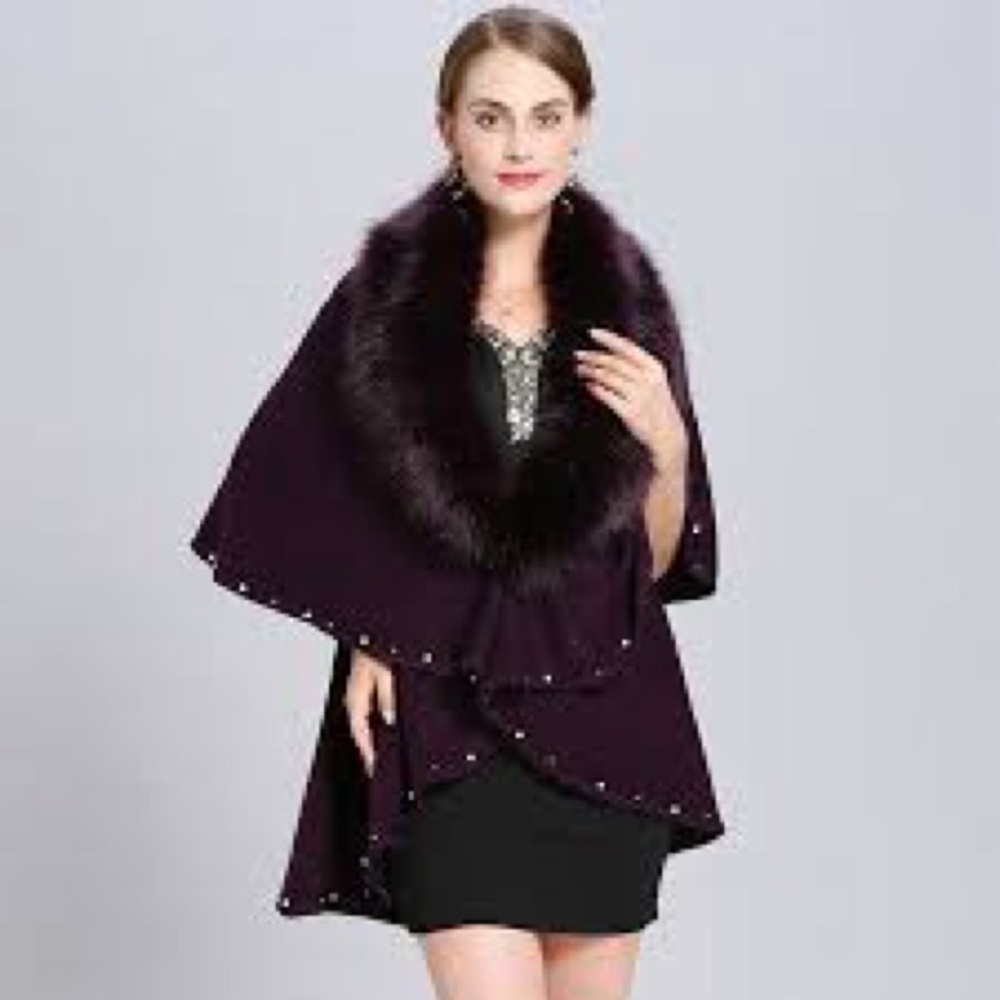 Black Faux Fur Studded Frank Lyman Shawl/cape - Picture 3 of 5